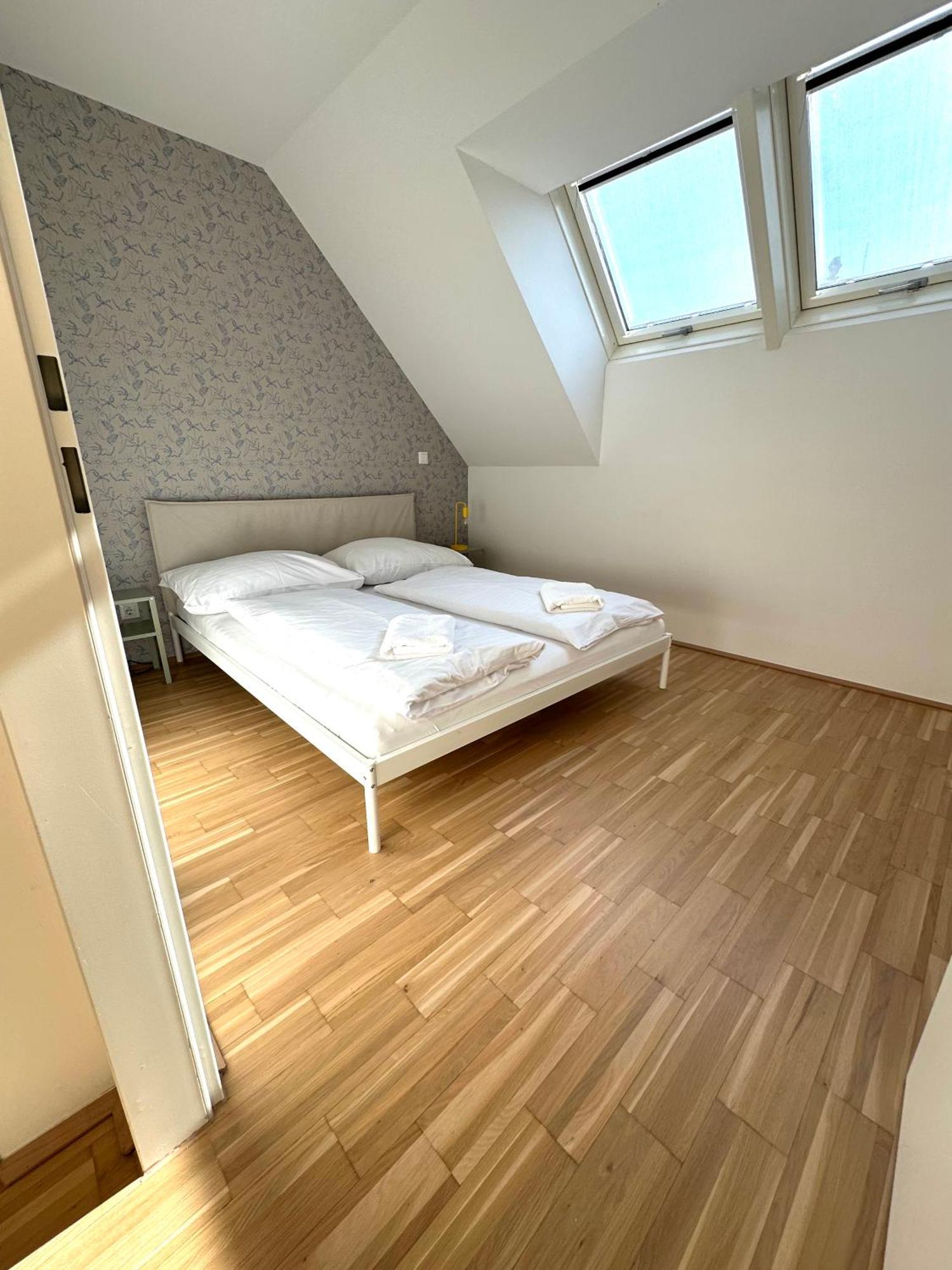 Aparthotel Coho Viena